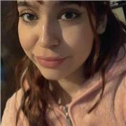 Profesora de matemáticas dicta clases a niños desde 5to básico a 4to medio